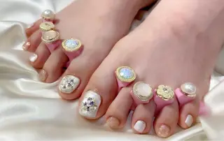 ネイル マツエク・マツパ アイブロウ Nail&eye Belire 新宿のネイルデザイン