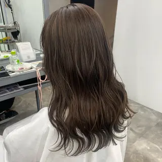 セミロング ブリーチカラー特化 ✨️永井諒のヘアスタイル