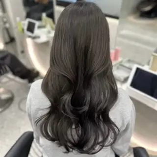 セミロング カラー 🍒ブリーチなしカラ ー／Sakura🍒のヘアスタイル