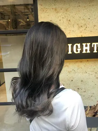 セミロング カラー LA KING GINZA TOKYO所属・🧡ショートの達人 🧡SHOのヘアスタイル