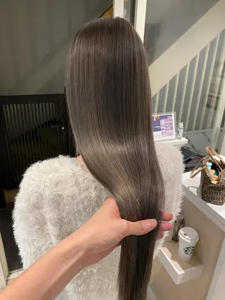 ロング 🌈評価No.1🌈 艶髪カラー❌エクステのヘアスタイル