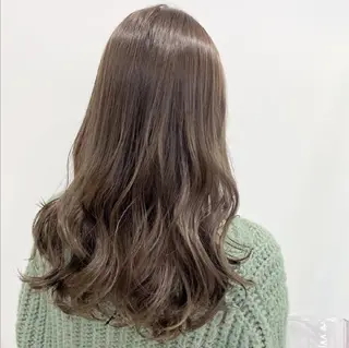 ミディアム カラー 🤍💕ブリーチカラ ーAyaka💕🤍のヘアスタイル