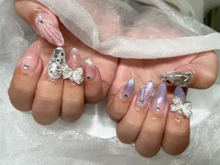 ネイル Roi〈ロワ〉 Minakoのネイルデザイン