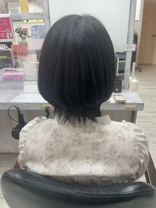 ミディアム Yoshiつね 御幸ヶ原店所属・小林 佑香のヘアスタイル