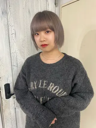 ショート カラー カットモデル/ ハイトーン/ゆうあのヘアスタイル