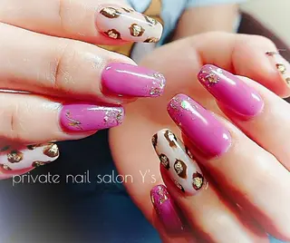 ネイル YUMI NAGAI  のネイルデザイン