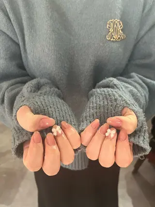 ネイル 小川 柚香のネイルデザイン