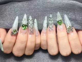 ネイル DIAMOND 💦のネイルデザイン