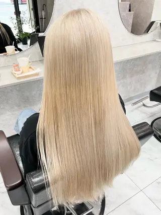 ロング 🦋ハイトーン🦋 石山 希理🦋のヘアスタイル