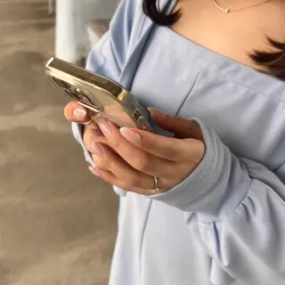 ミディアム ネイル each所属・𝐞𝐚𝐜𝐡 nanami🩰のネイルデザイン