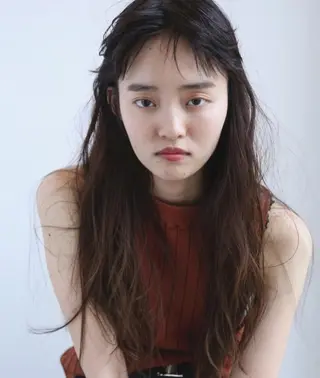 ロング カラー FRAME所属・FRAME/髪を育 てる/大人デザインのヘアスタイル