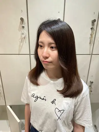 ロング 吉川沙知 /ナチュラルカラーのヘアスタイル