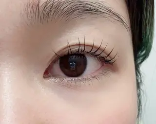 マツエク・マツパ ココラッシュ上野御徒町店所属・y.e cocoのマツエク・マツパデザイン