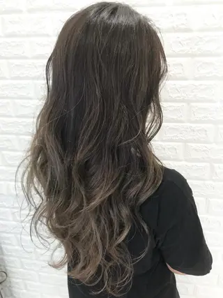 ロング カラー 岡田詩織 MODE Ks松原店のヘアスタイル