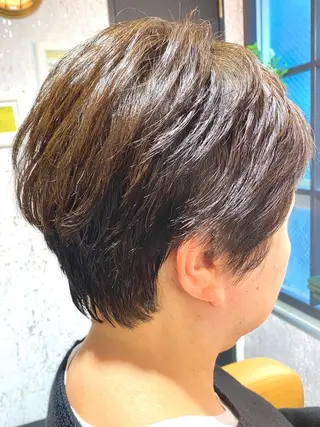 ショート カラー パーマ Lond re Maison.原宿のヘアスタイル