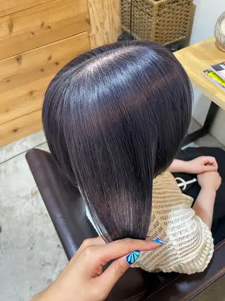 ショート カラー 艶カラー/ハイトーン Anjuのヘアスタイル