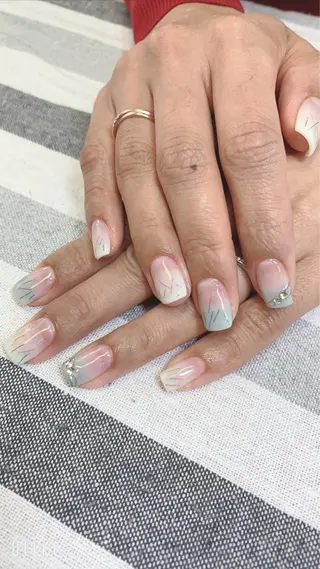 ネイル Munail サロン所属・むねいる nail salonのネイルデザイン