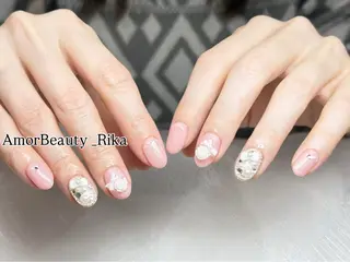 ネイル Kaka_ パラジェル、長さだしのネイルデザイン