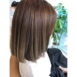 ミディアム カラー 坂西 春果のマツエク・マツパデザイン