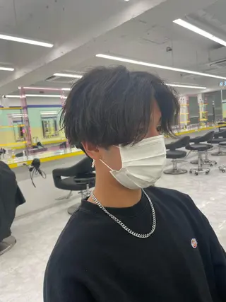 セミロング ヘアアレンジ メンズ 艶カラー の達人のヘアスタイル