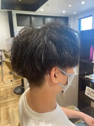 パーマ 中村 誠也のヘアスタイル