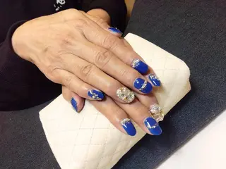 ネイル ArtIBKobe所属・福岡 祐子のネイルデザイン