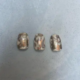 ネイル mio _POHEURのネイルデザイン