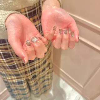 ネイル She Nail studio原宿店所属・akari原宿 プライベートサロンのネイルデザイン