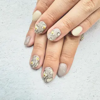 ネイル 重永 夏南のネイルデザイン