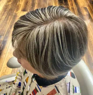 ショート 1%er professional所属・店長飯島 信一のヘアスタイル