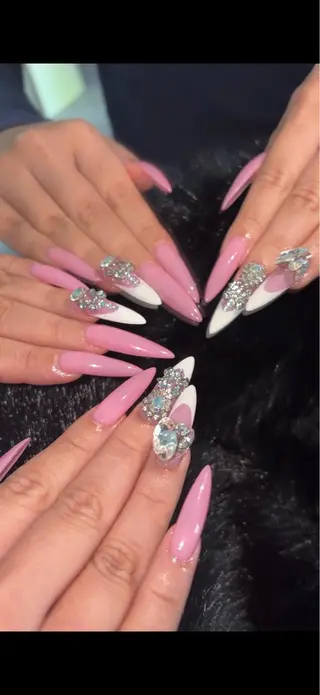 ネイル nail studio romance所属・sena アメ村のネイルデザイン