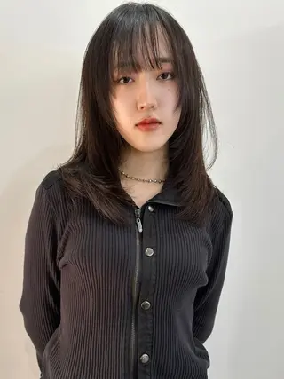 セミロング カラー ヘアアレンジ 切りっぱなしボブ/ デザインカラー店長のヘアスタイル