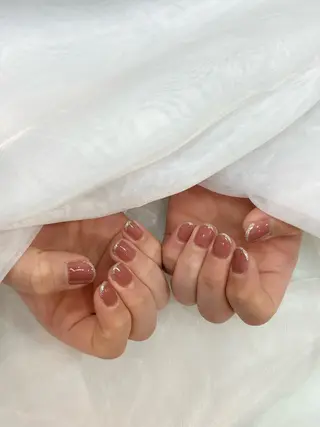 ショート イレジスティブル ネイルズのネイルデザイン