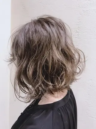 ショート 代表山口ひな 髪質改善のプロのヘアスタイル