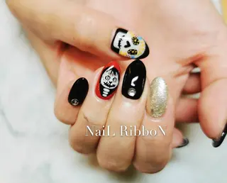 ネイル ネイルリボン 伊藤のネイルデザイン