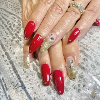 ネイル Flore (フロール)の眉毛・アイブロウイメージ