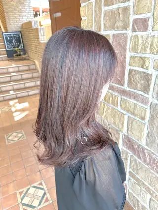 ロング 林 美佑のヘアスタイル