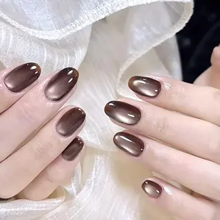 ネイル RAFFINE 月🦋🩵のネイルデザイン