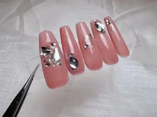 ネイル MiKi Nai池袋 長さだし得意のネイルデザイン