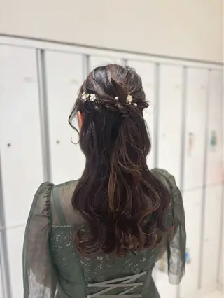 ロング ヘアアレンジ 猪狩 杏菜のヘアスタイル