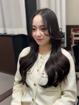 ロング 梅田/髪質改善特化/ 艶カラー🫧さくらこのヘアスタイル