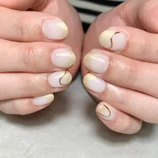 ネイル atelier　FIORITURA所属・FIORITURA aiのネイルデザイン