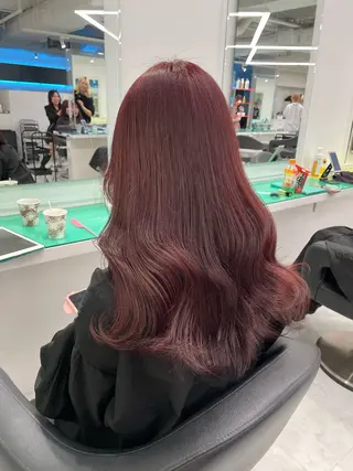 ロング カラー ヘアアレンジ 🩶学生指名No.1 レッド・ボルドー🩶のヘアスタイル