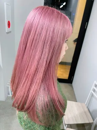 ショート カラー ブリーチ/髪質改善/ レイヤー/YUTO‎のヘアスタイル