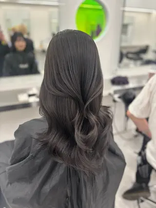 ロング カラー 韓国風暗髪ヘア🤍 🫧MIREIのヘアスタイル