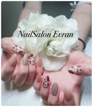 ネイル Nail salon Evranのネイルデザイン