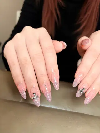 ネイル I P'ink nail salon所属・I pinknail 韓国風·持ち込み専門のネイルデザイン