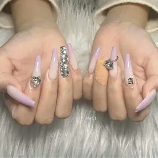 ネイル HIN NAILのネイルデザイン