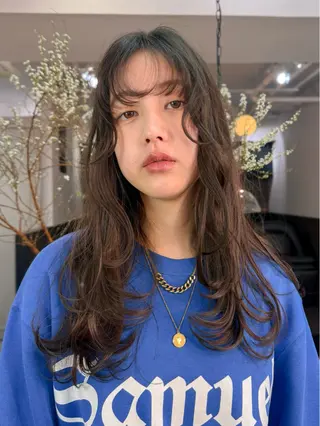 ロング パーマ パーマ＊ 顔まわり似合わせのヘアスタイル