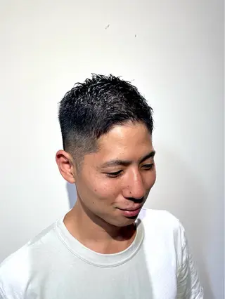 ショート メンズ LAVIE NEW STANDARD BARBER 横浜店所属・ホリウチ アヤネのヘアスタイル